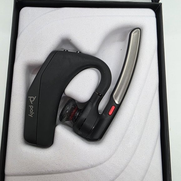 POL Black VR Accessory Cover - Picture 5 of 6